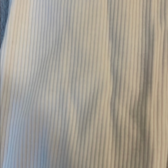 NEW White Ribbed Scoop Neck Long Sleeve Shirt - Picture 4 of 8